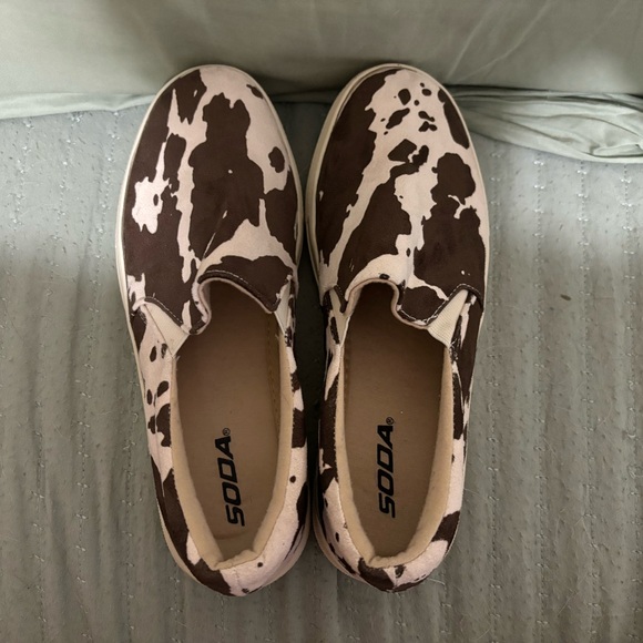 Cow print platforms ! - Picture 2 of 5